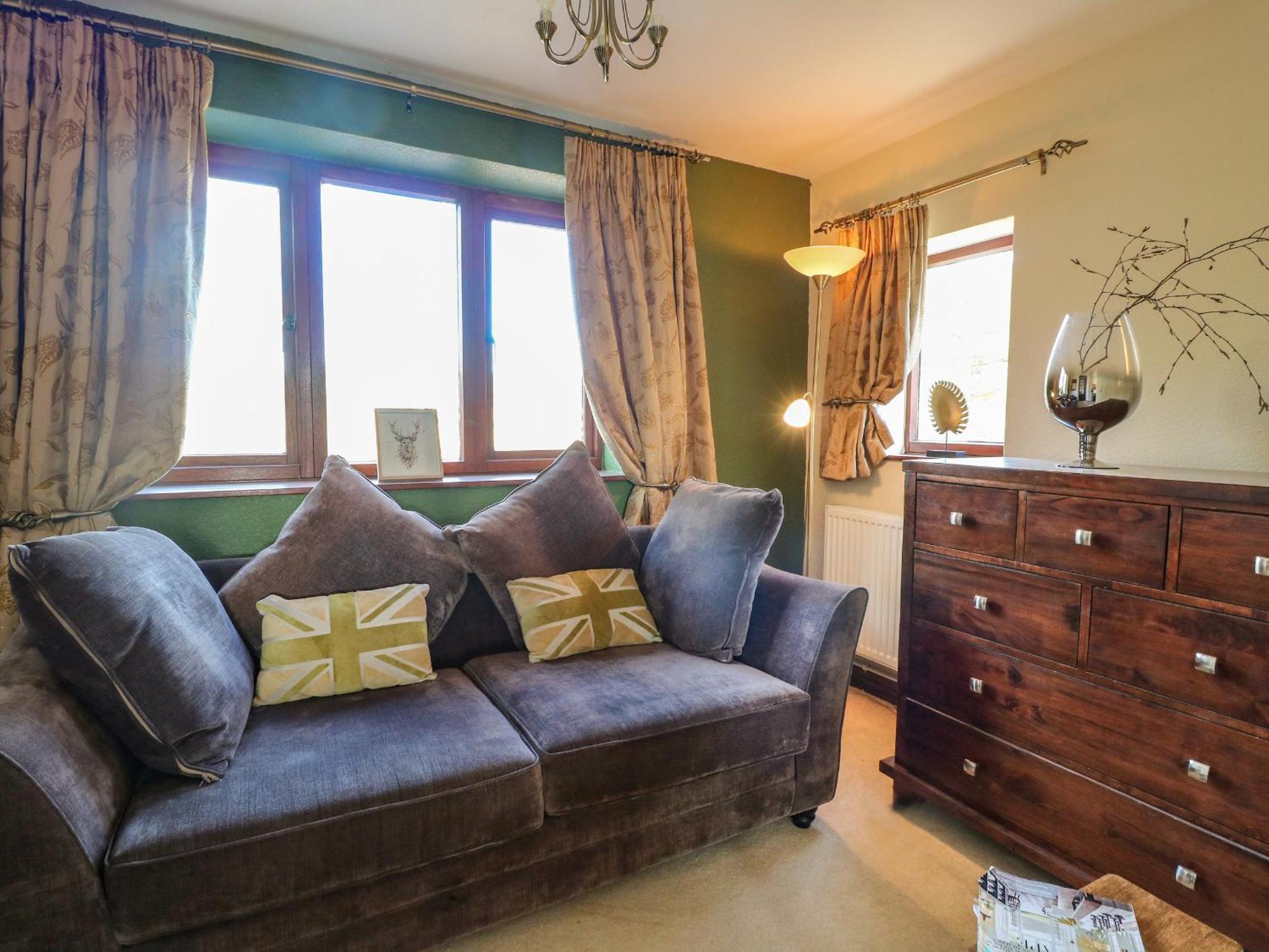 Вилла Fields Farm Draycott in the Moors Экстерьер фото