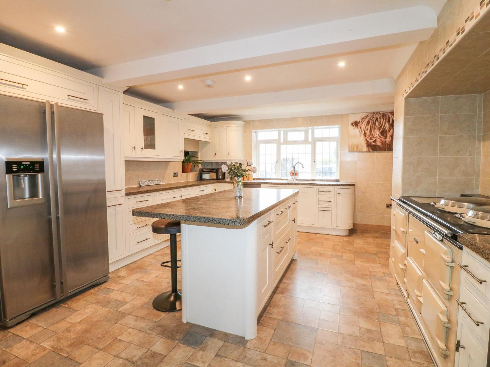 Вилла Fields Farm Draycott in the Moors Экстерьер фото